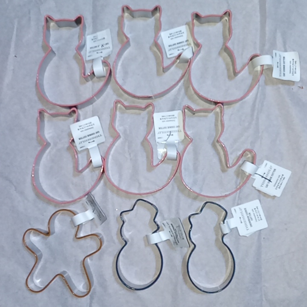 New!!!! 9 PC. "Threshold" cookie cutter